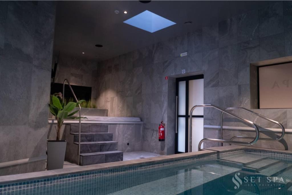 Set Spa Mouscron Eksteriør billede